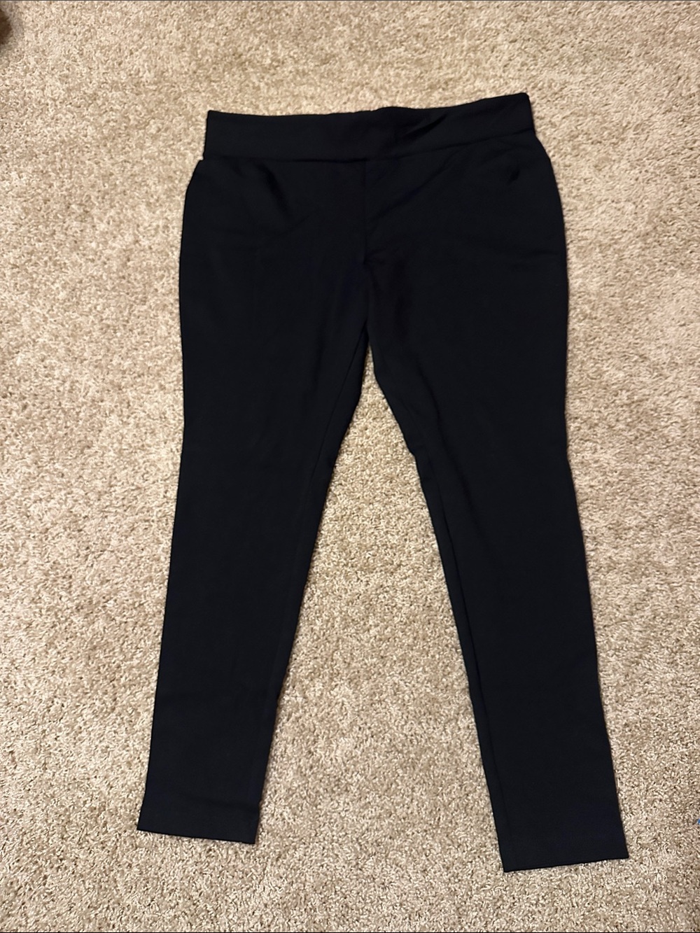 Tahari Black Stretch Pull-On Pants